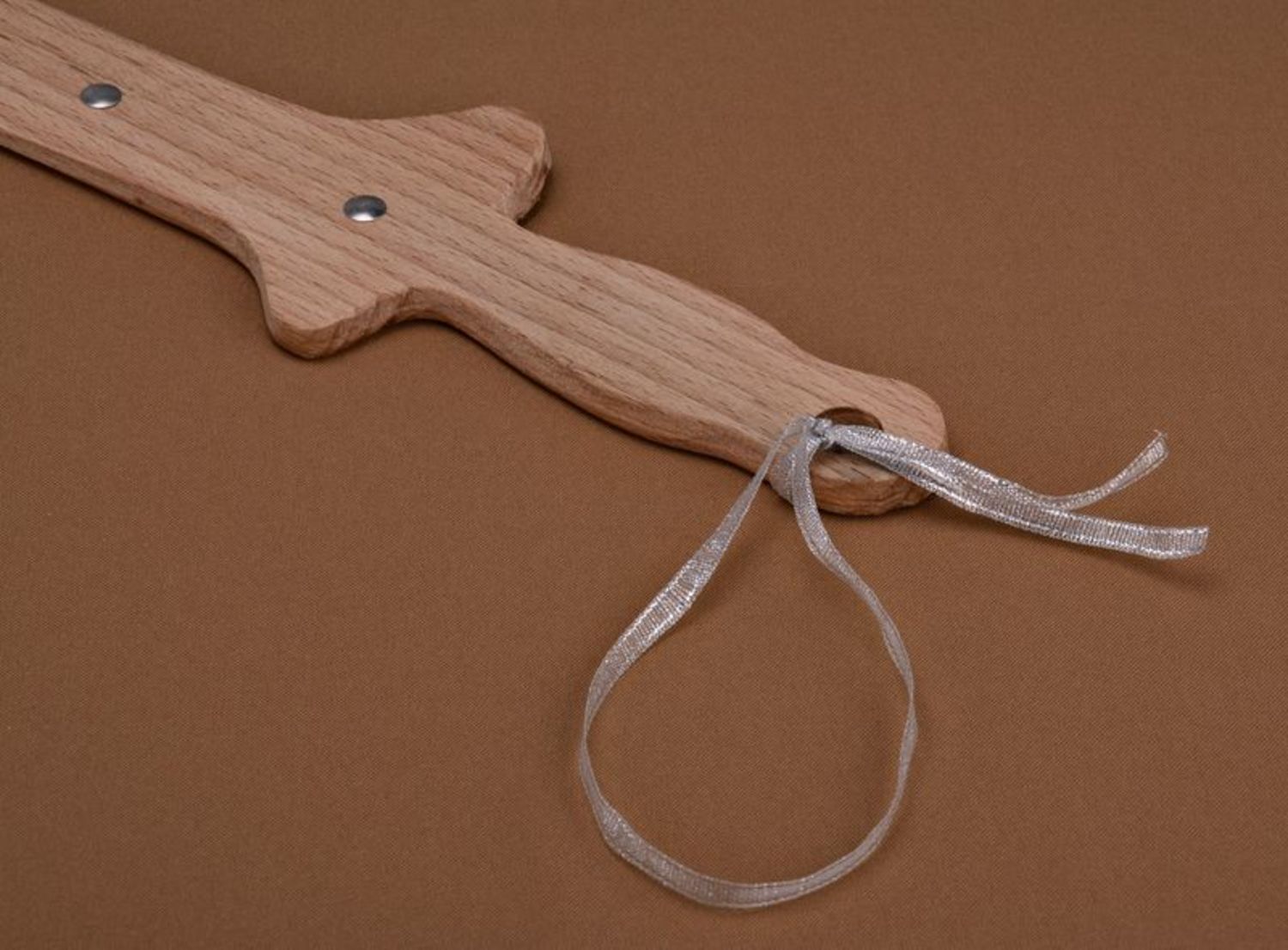 Espada de madeira de brinquedo foto 6