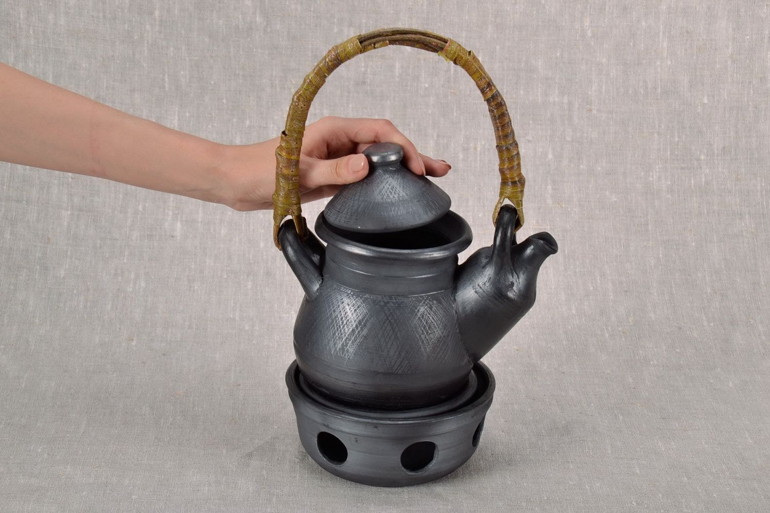 Ceramic kettle with capacity for heating photo 5