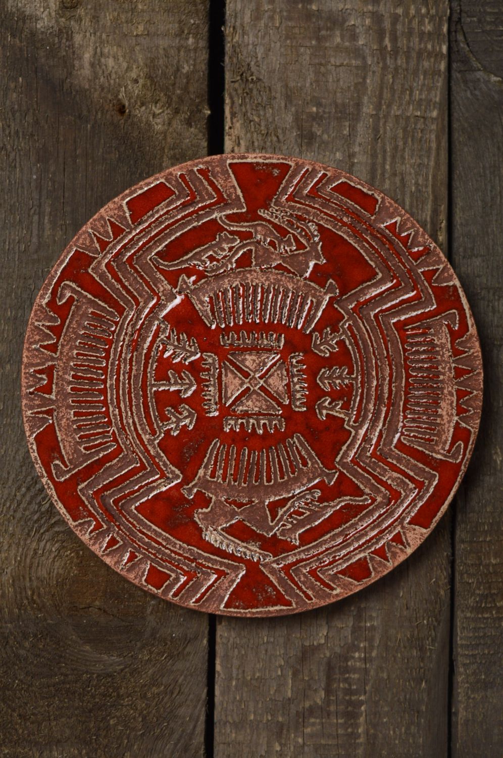 Assiette-amulette en céramique faite main Chasse photo 1