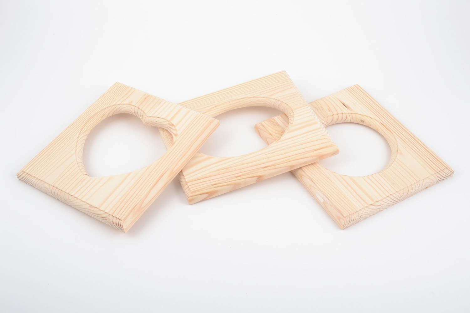 Schöne Rahmen aus Holz 3 Stück Rohlinge zum Bemalen oder für Decoupage handmade foto 3