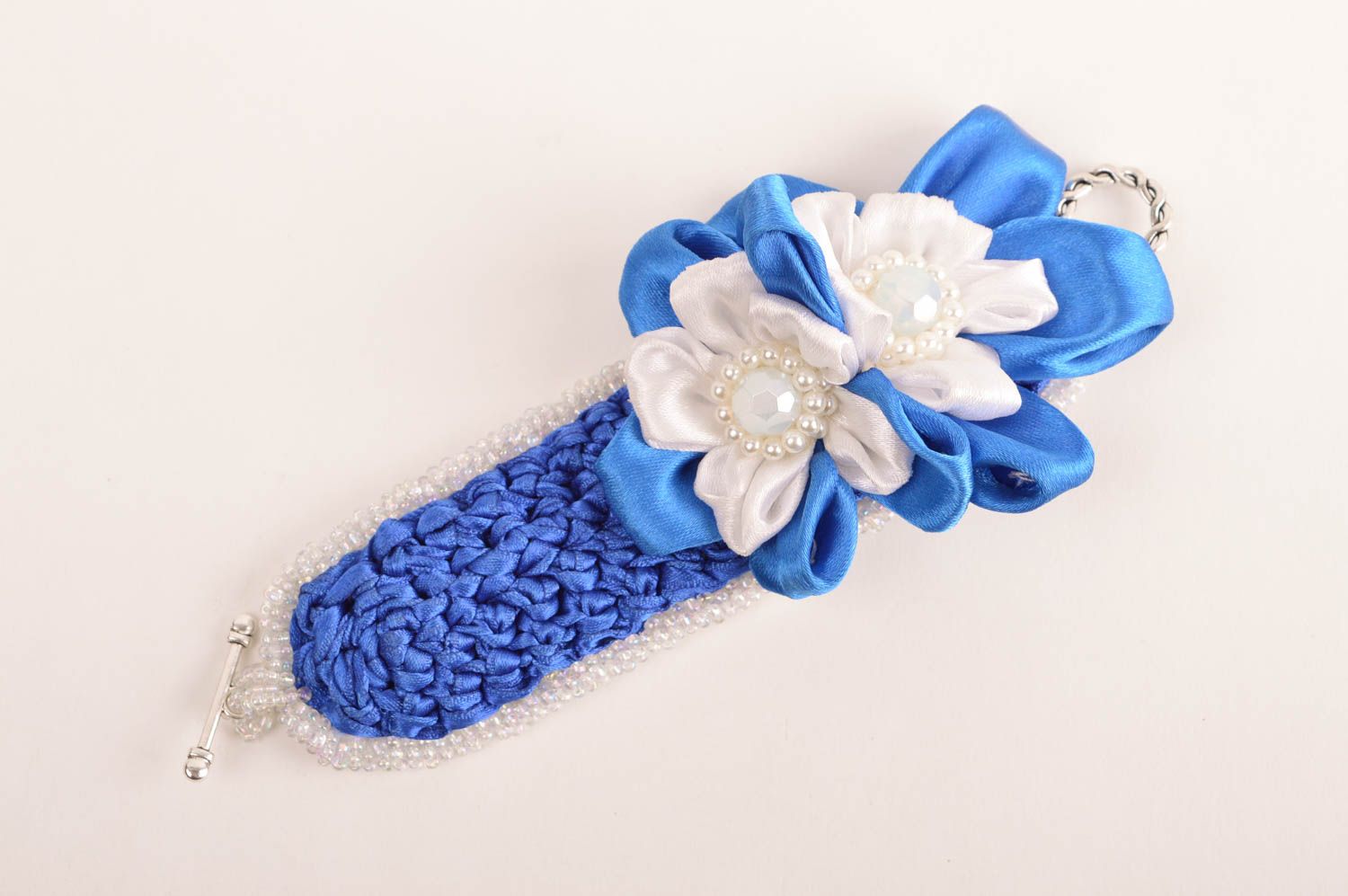 Handmade Armband Frauen Accessoire Blumen Armband Armschmuck Damen blau weiß foto 4