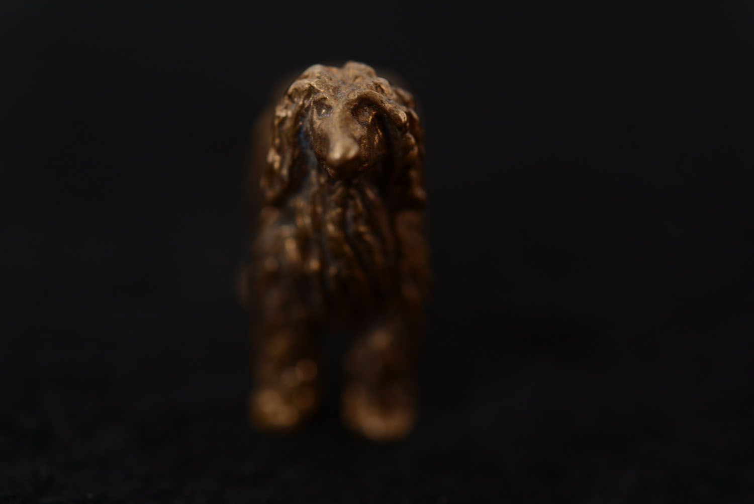 Figurilla de bronce Lebrel afgano foto 4