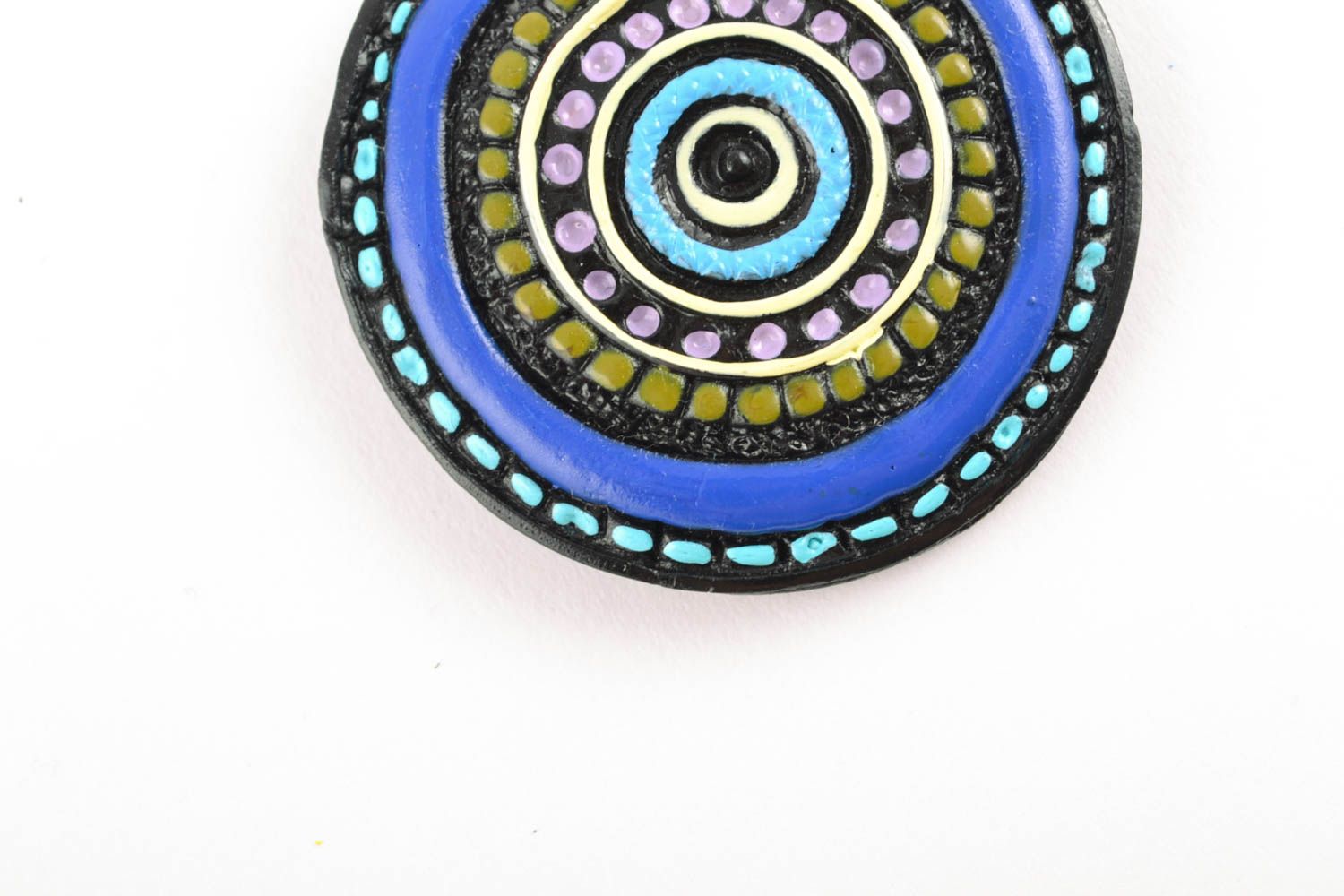 Pendientes de arcilla polimérica artesanales con ornamento foto 4