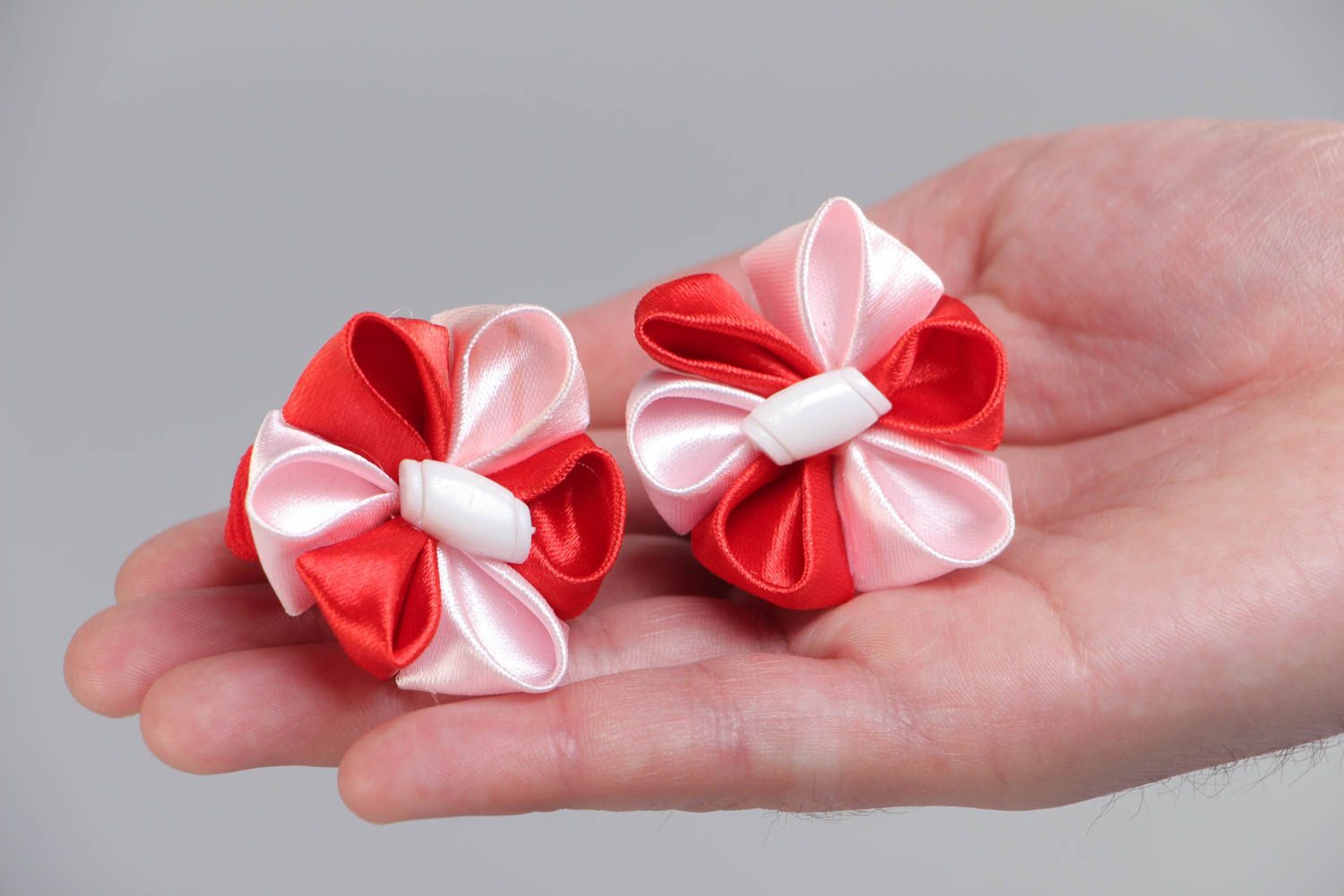 Set of 2 handmade red and pink hair ties with satin ribbon kanzashi flowers photo 5