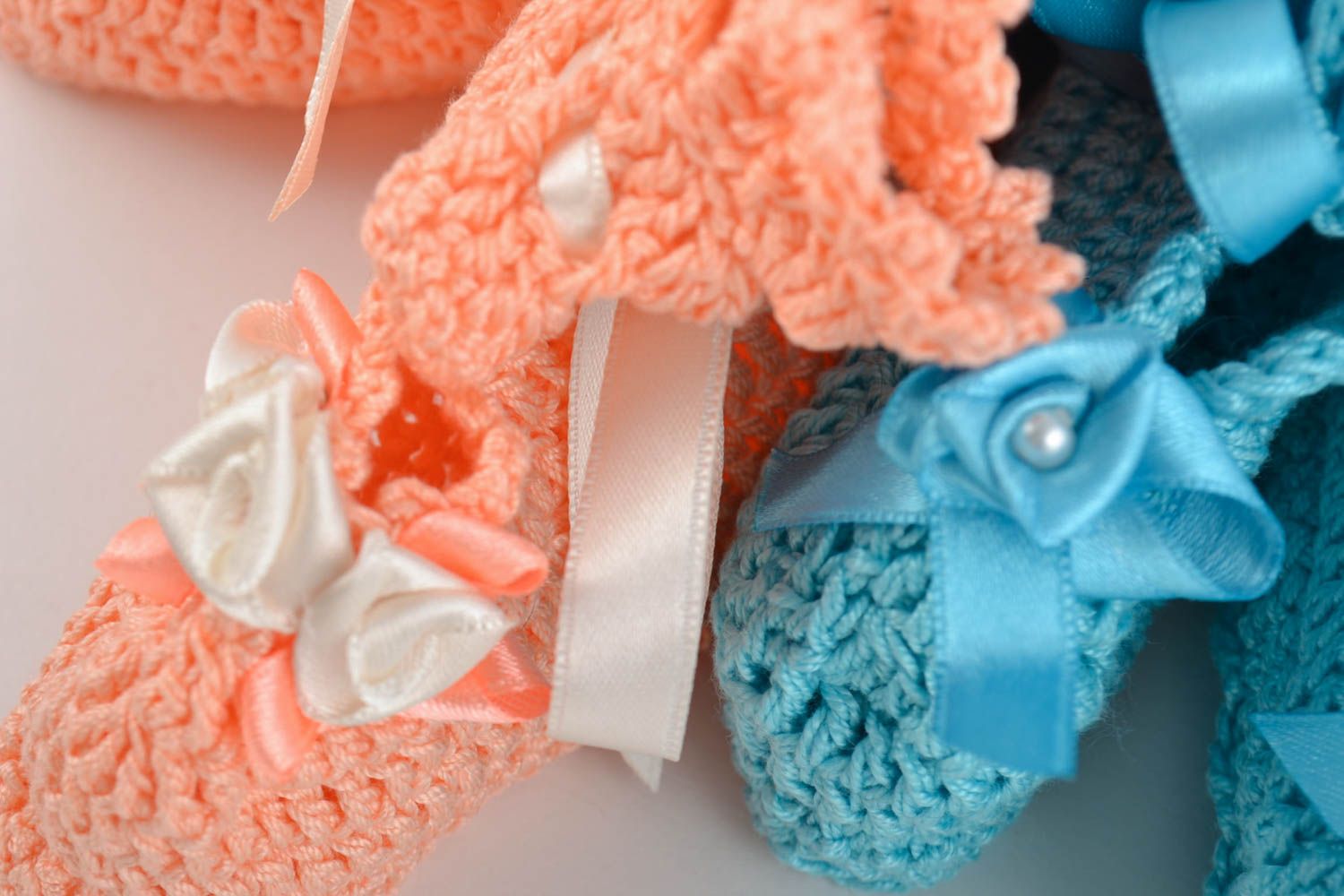 Set of handmade colorful bright crocheted baby booties with ribbons 7 pairs photo 3