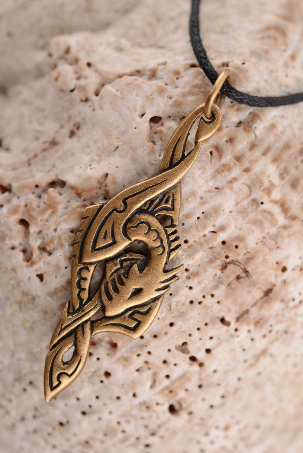Pendentif en bronze artisanal Dragon scandinave  photo 1