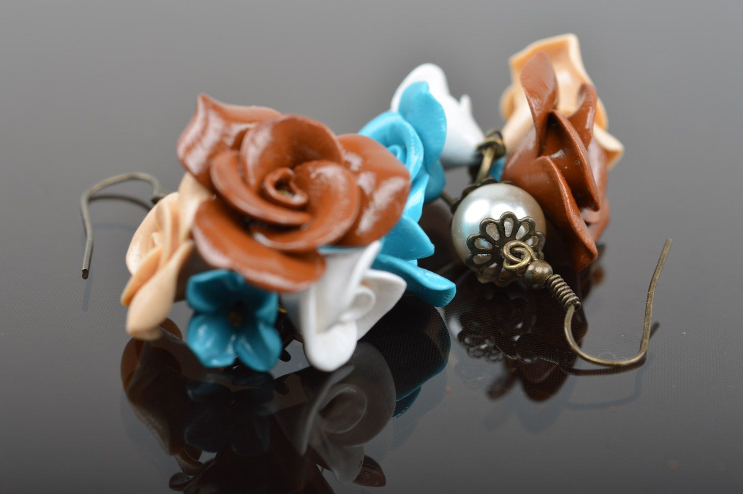Handmade long plastic flower earrings with charms in the shape of roses photo 5