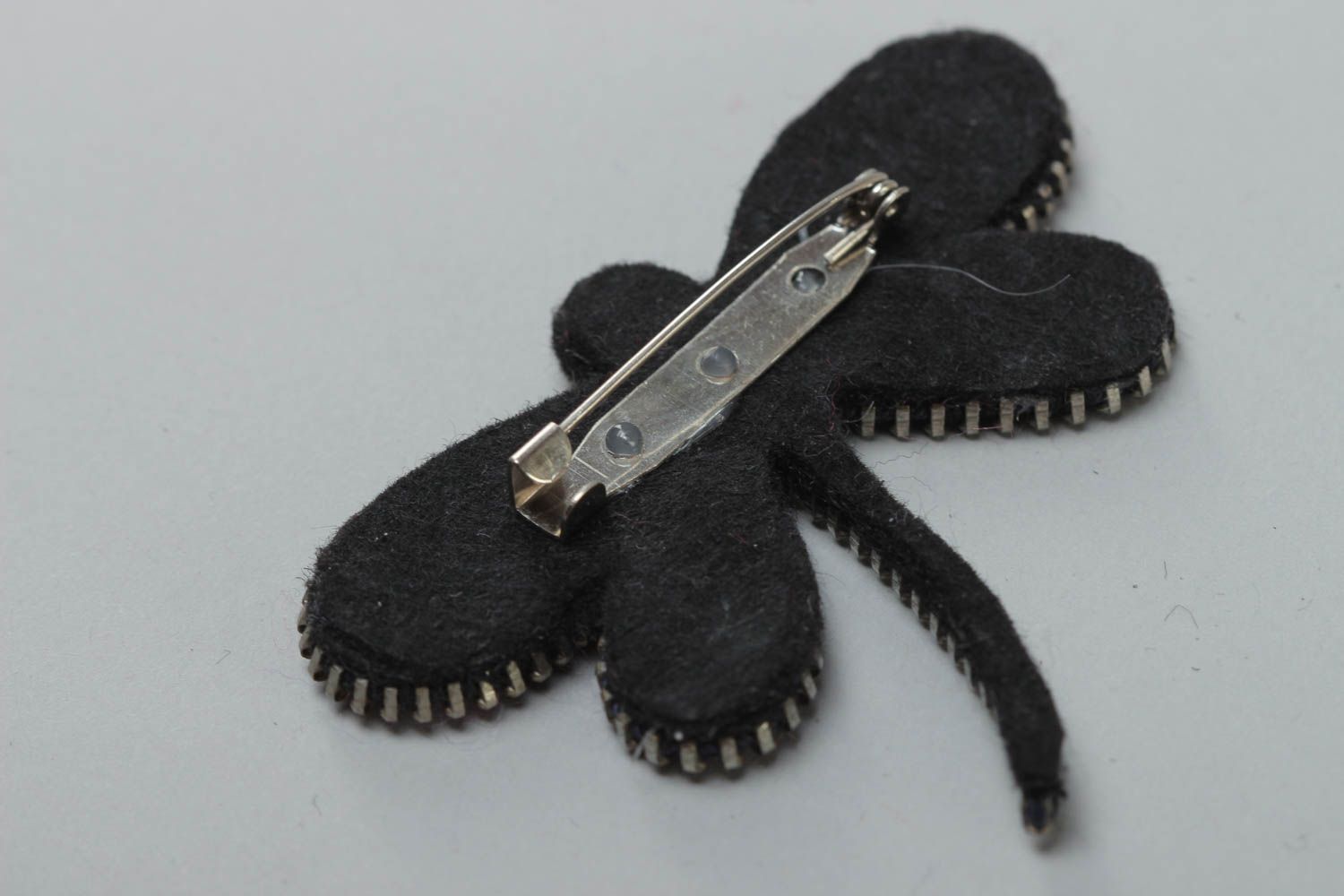 Handmade zipper woolen brooch with felt elements beautiful designer dragonfly photo 4