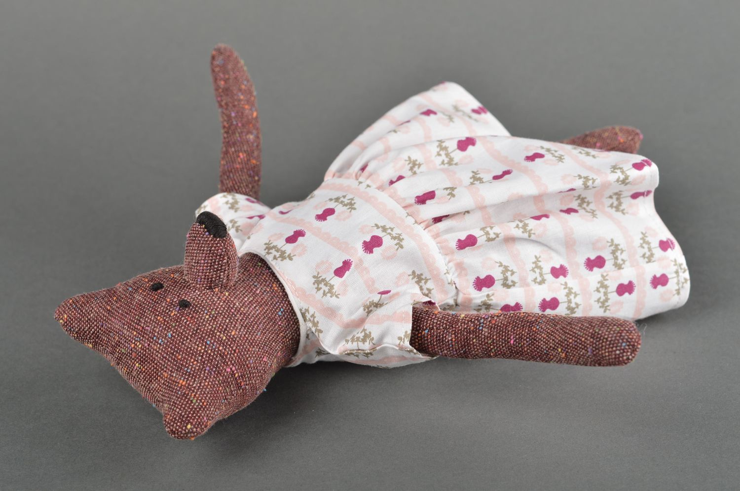 Peluche ourse en robe Jouet en tissu fait main original Cadeau pour enfant photo 5