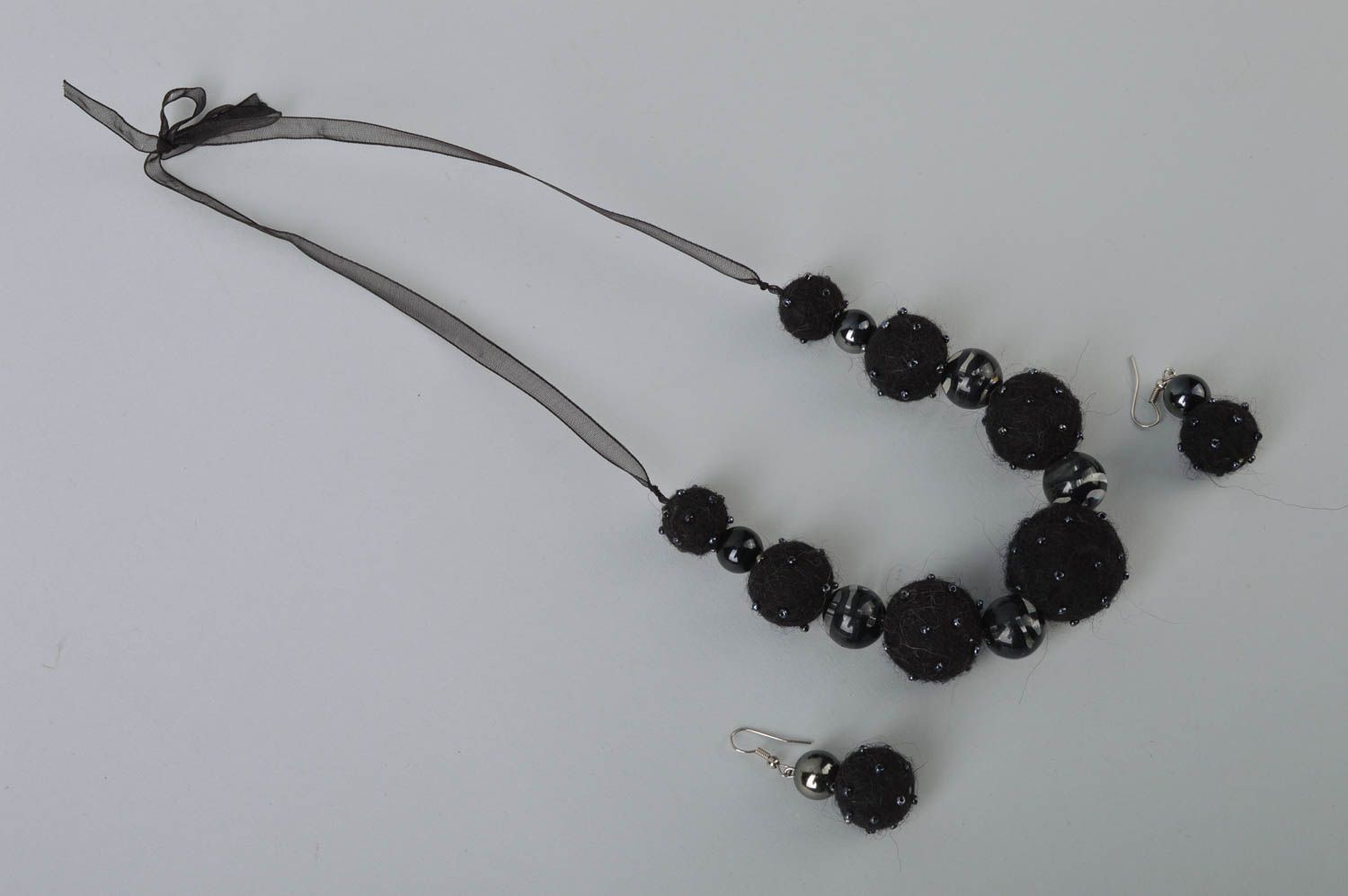 Set di orecchini e collana fatto a mano kit di accessori in stile etnico
 foto 3