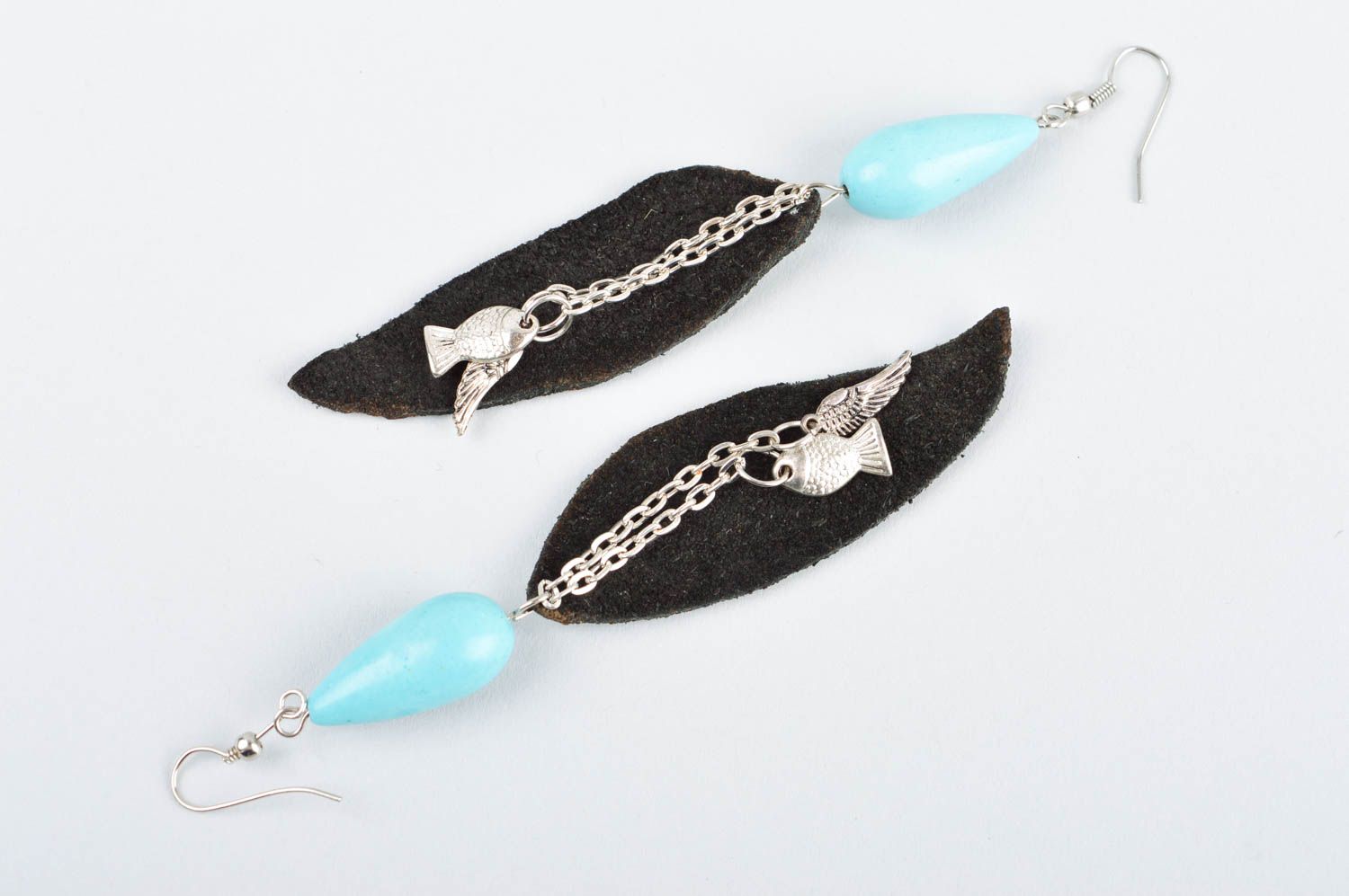 Stylish handmade leather earrings dangle leaf earrings leather goods for girls photo 5