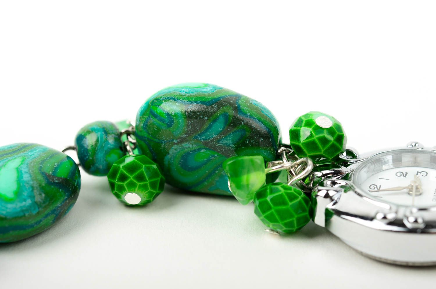 Montre design faite main Accessoire femme avec bracelet vert Cadeau pour femme photo 4