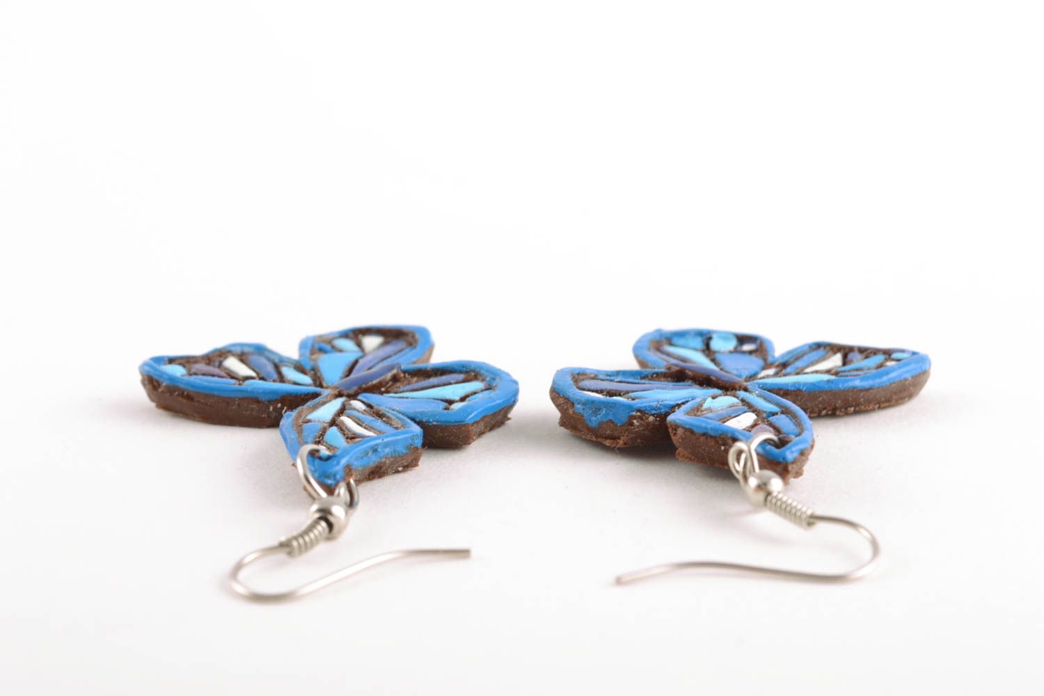 Boucles d'oreilles en pâte polymère faites main pendantes bleues Papillons photo 4