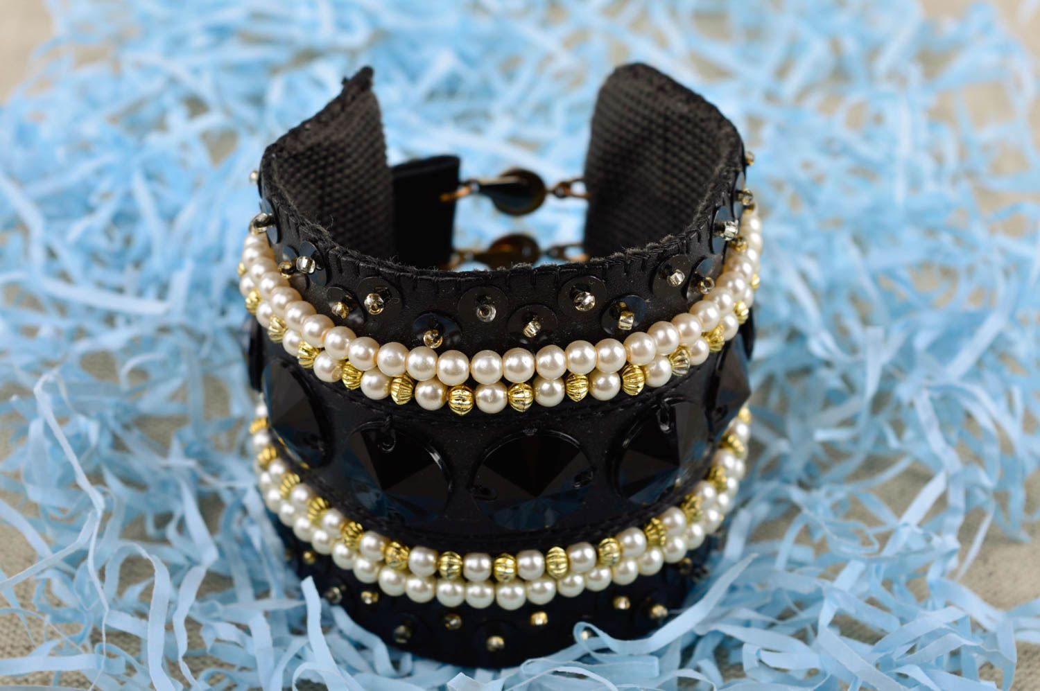 Bracelet fantaisie Bijou fait main noir cuir design de soirée Cadeau femme photo 1