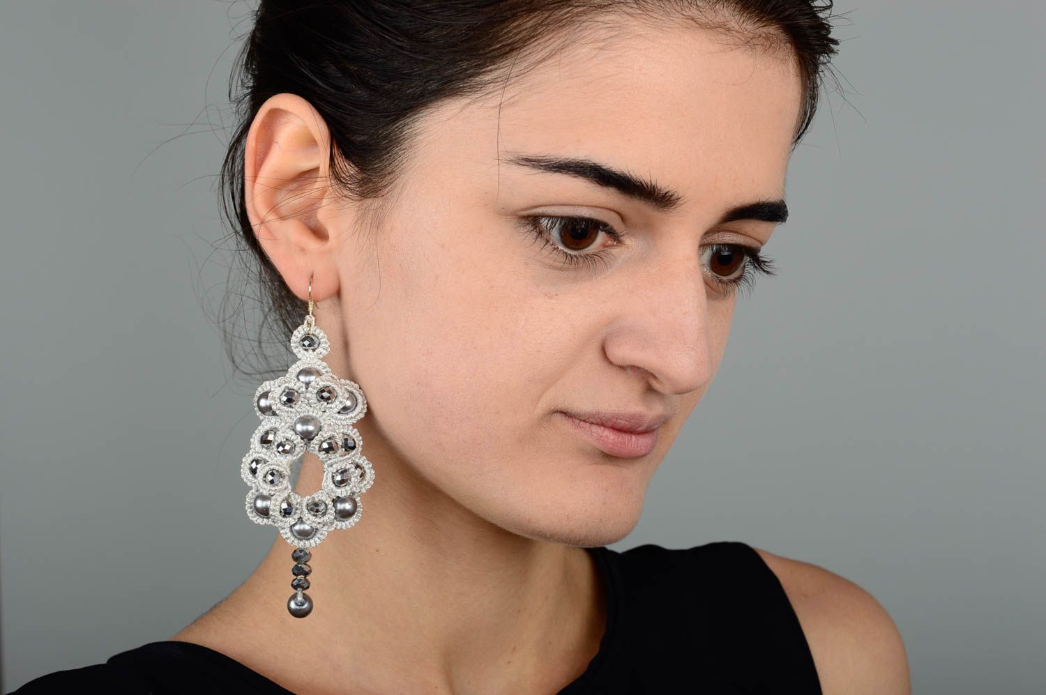 Stylish handmade beaded earrings woven lace earrings accessories for girls photo 5