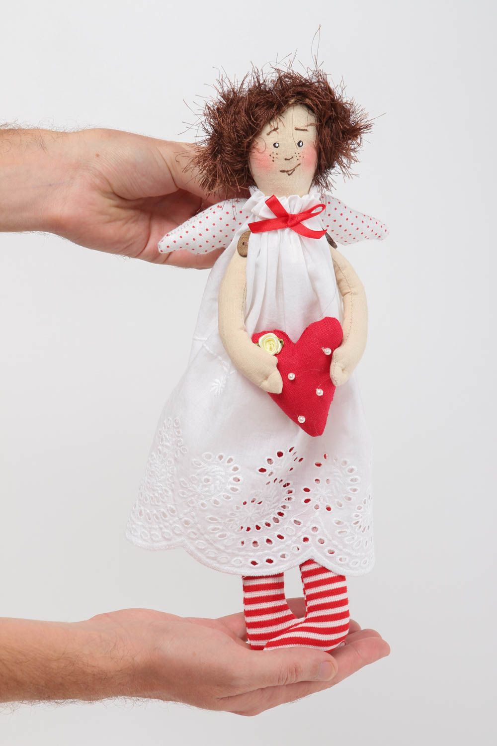 Кукла ручной работы для декора авторская кукла Ангел с сердцем тряпичная кукла фото 5