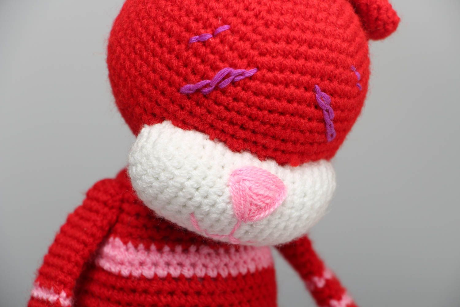 Doudou tricoté original en forme de chat photo 2