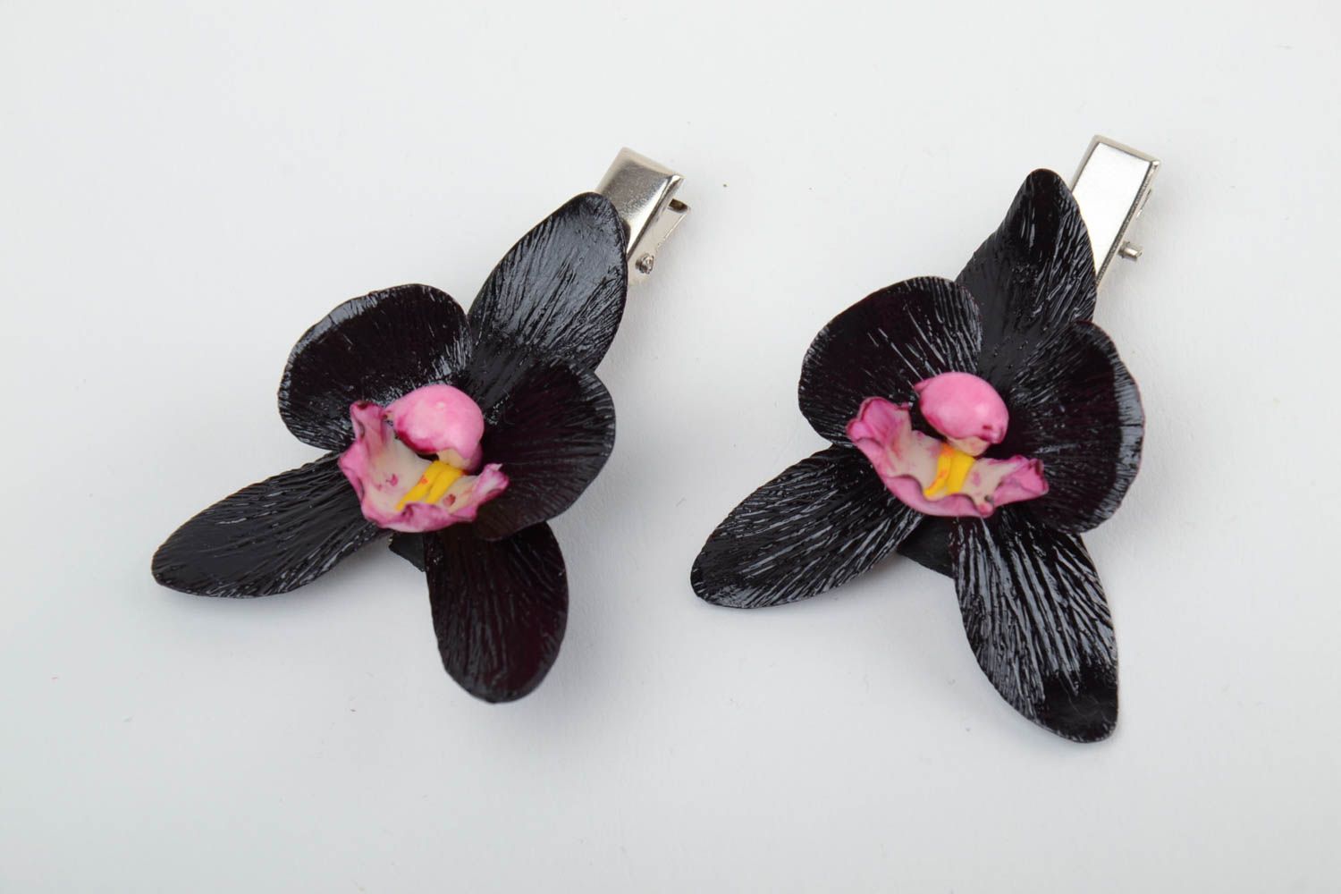 Set of 2 handmade decorative hair clips cold porcelain black and pink orchids photo 3