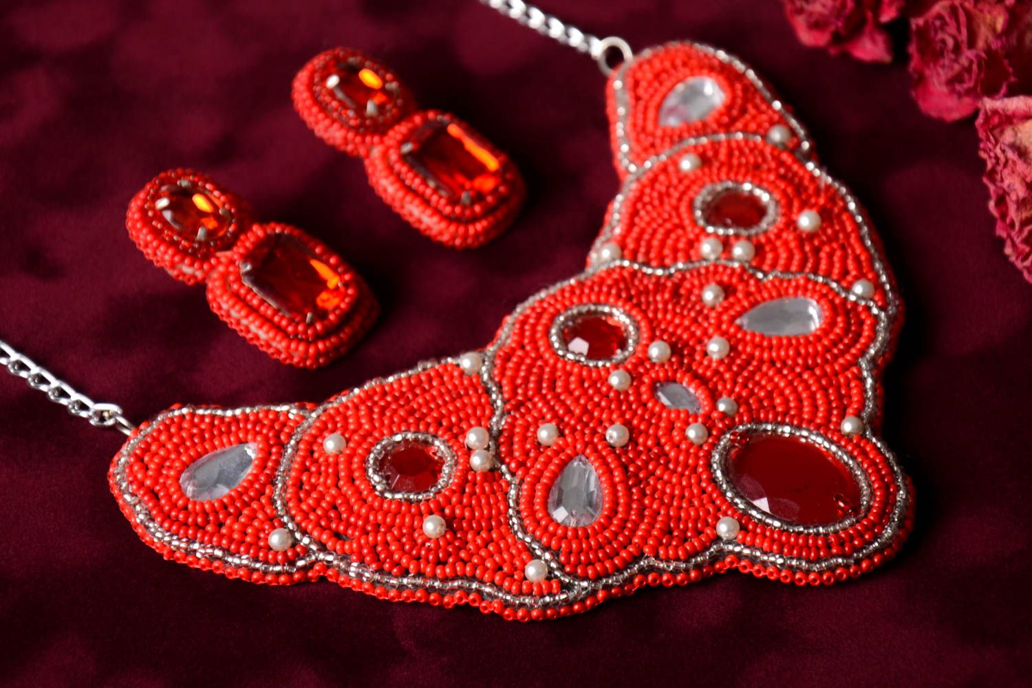 Украшения из бисера ручной работы красный комплект украшений модная бижутерия фото 1