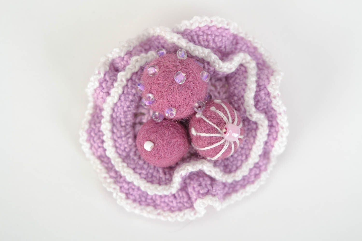 Handmade crochet cotton brooch in the shape of lilac flower photo 2