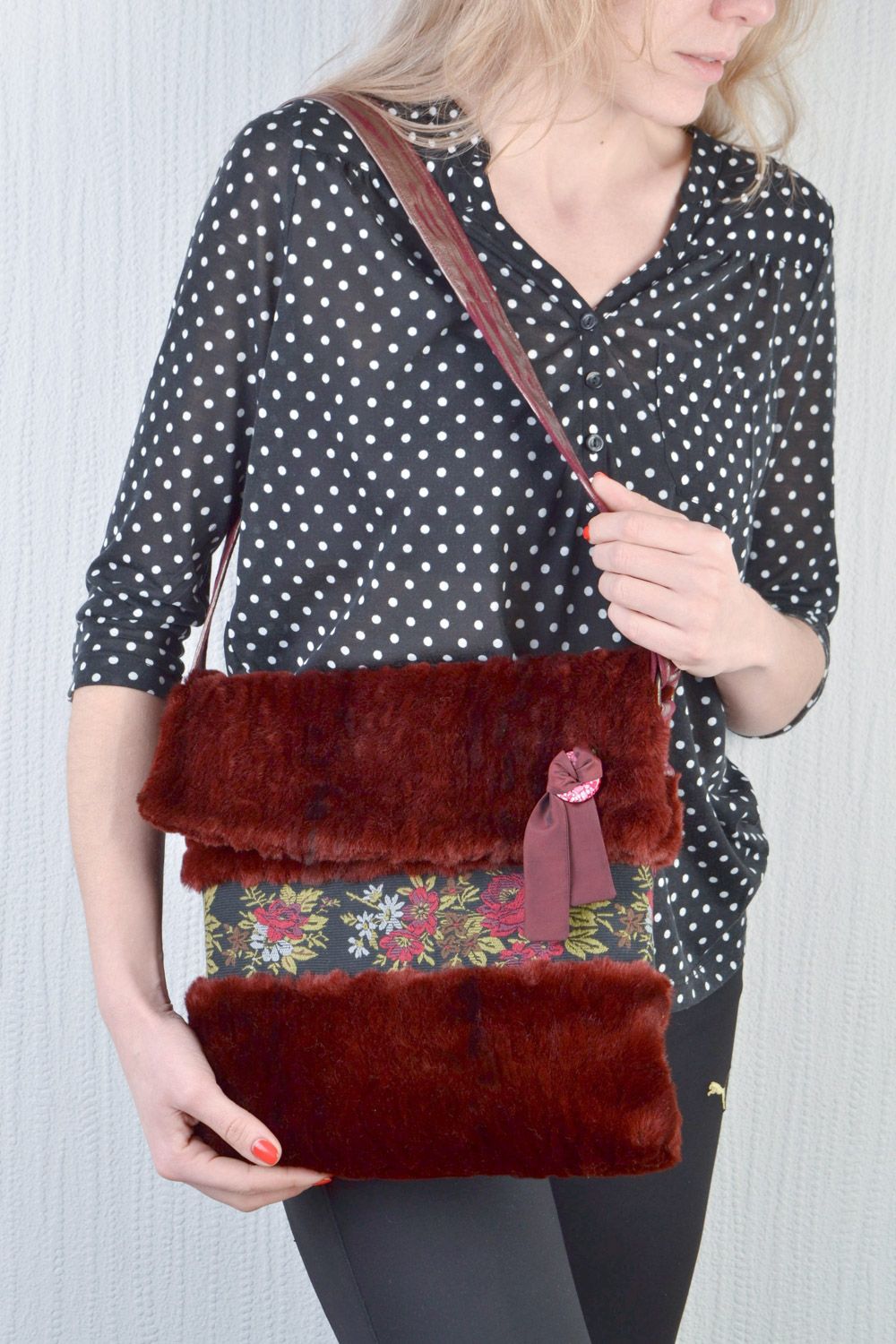 Handmade shoulder bag made of artificial fur and fabric with floral print  photo 1