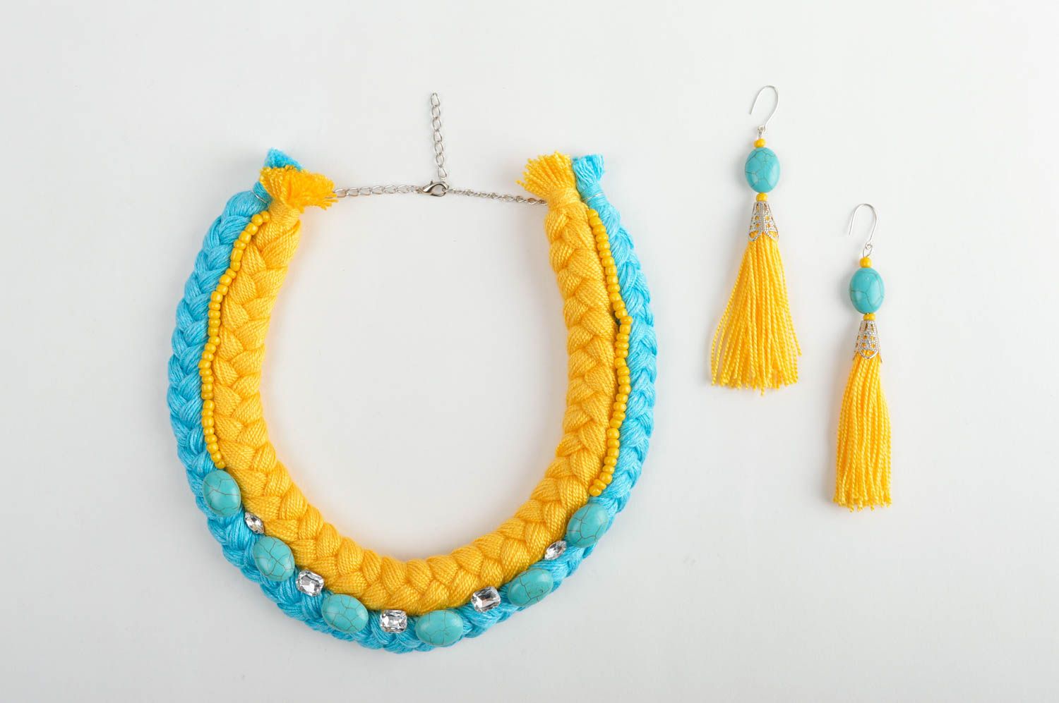 Ожерелье из ниток украшения ручной работы длинные серьги желтые с голубым фото 2