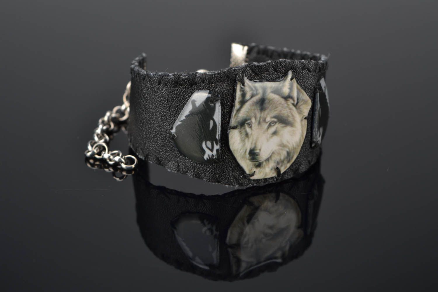 Synthetic leather bracelet Wolf photo 1