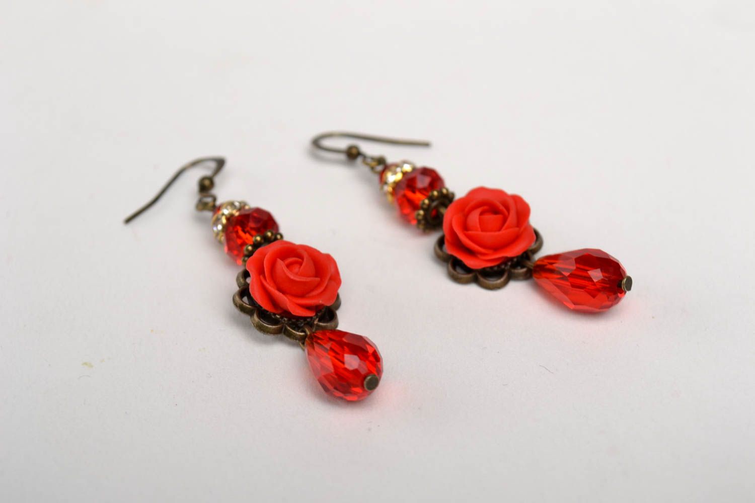 Handmade designer red earrings elegant flower earrings polymer clay jewelry photo 2