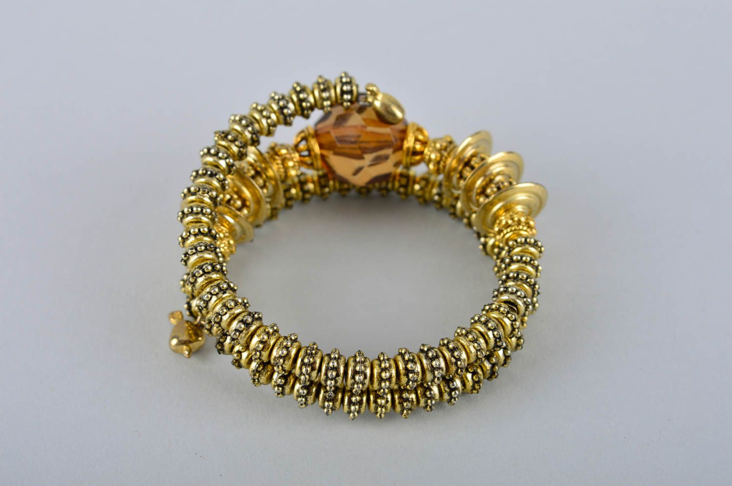 Bracelet fait main Bijou fantaisie couleur dorée spirale Cadeau femme original photo 4