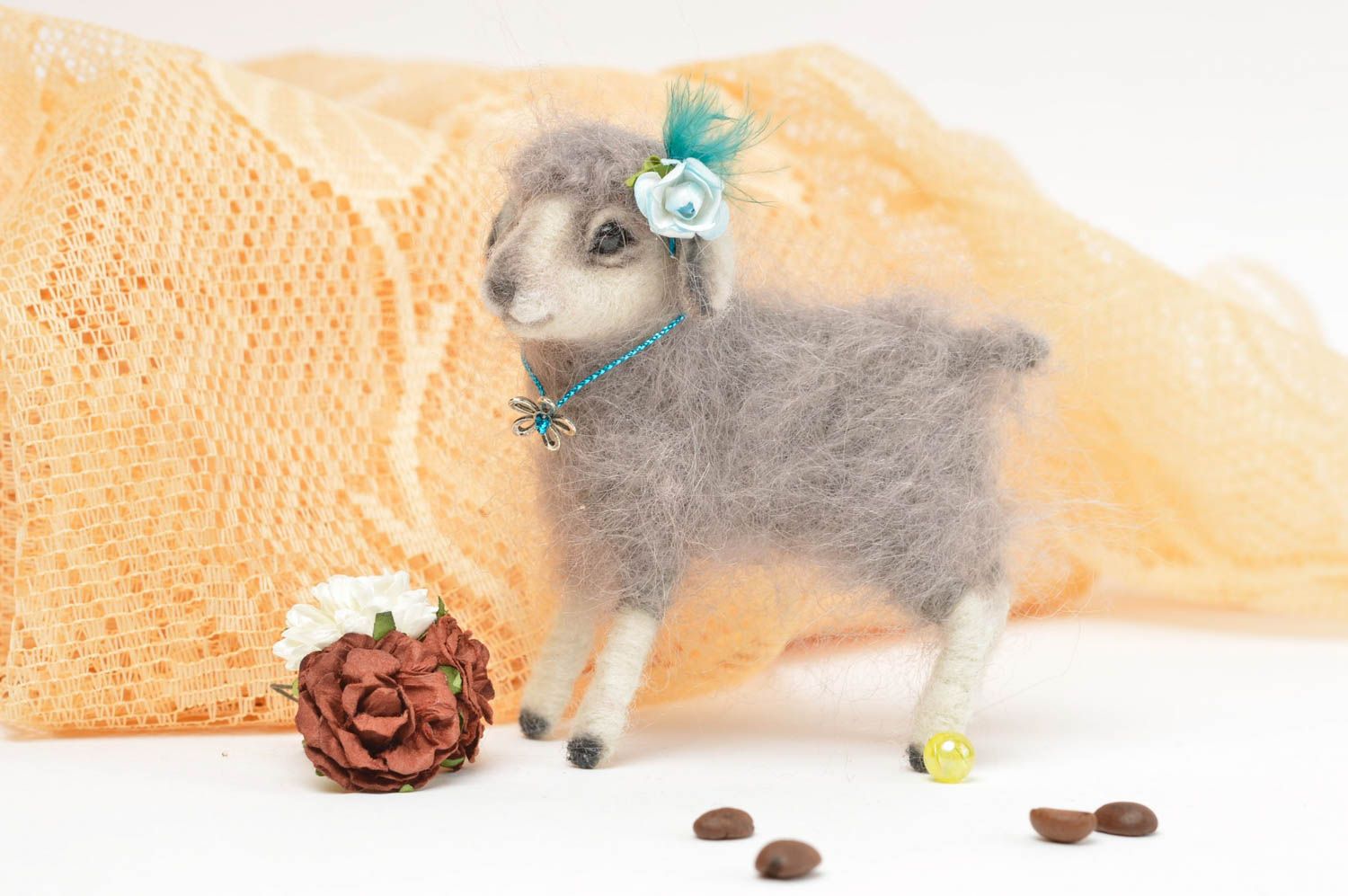 Peluche décorative fait main Jouet en laine Cadeau enfant original Mouton photo 1