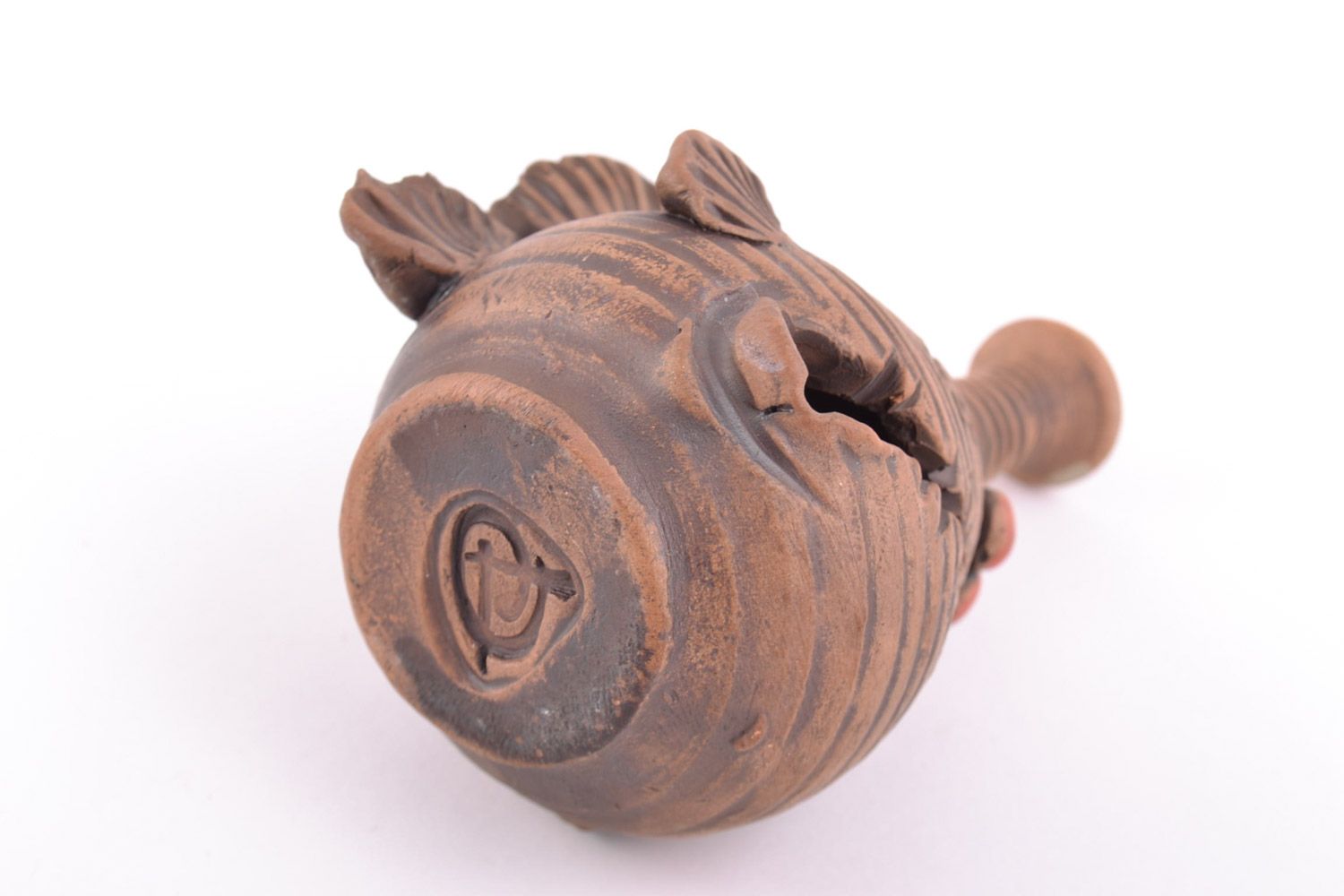 Handmade ceramic souvenir figurine of fish of brown color kilned with milk photo 4