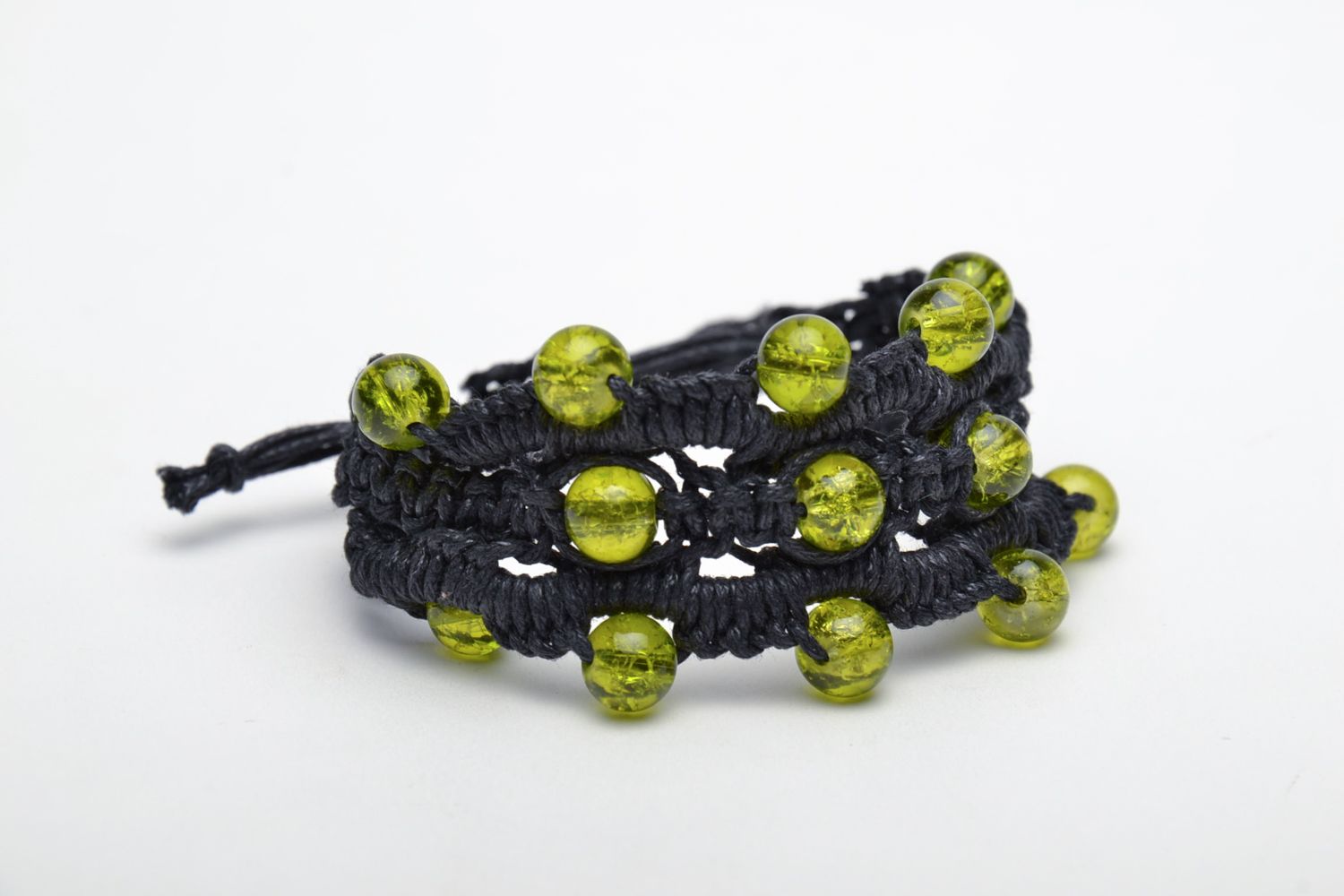 Bracelet en perles de verre tressé de lacet ciré en trois rangées fait main photo 3