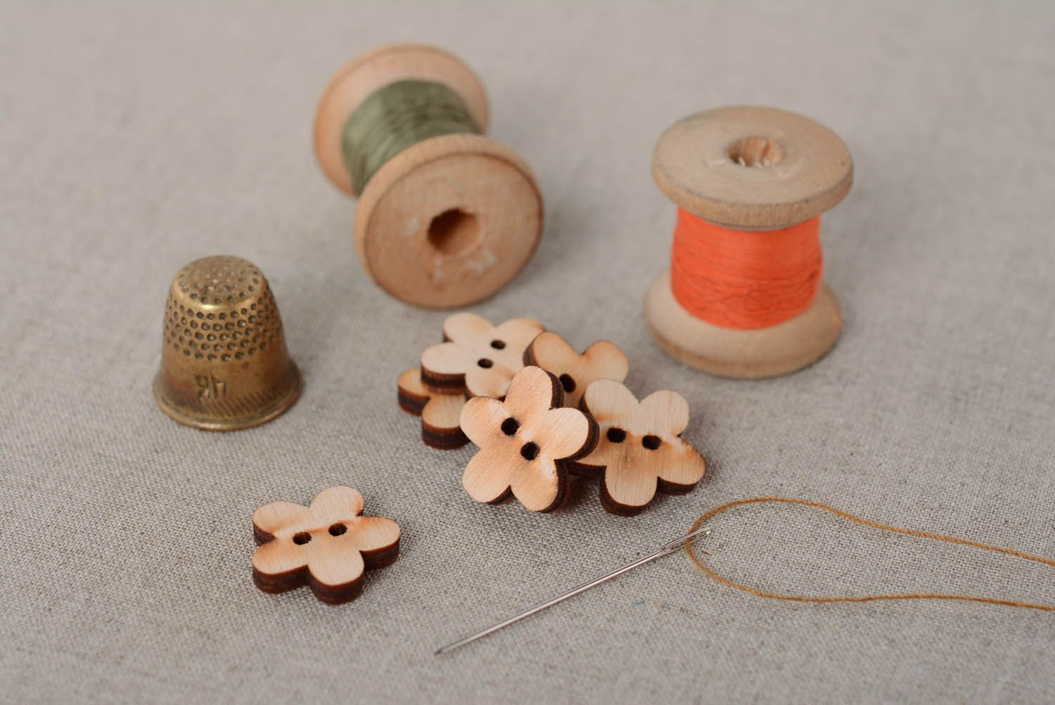 Wooden buttons Flowers photo 2