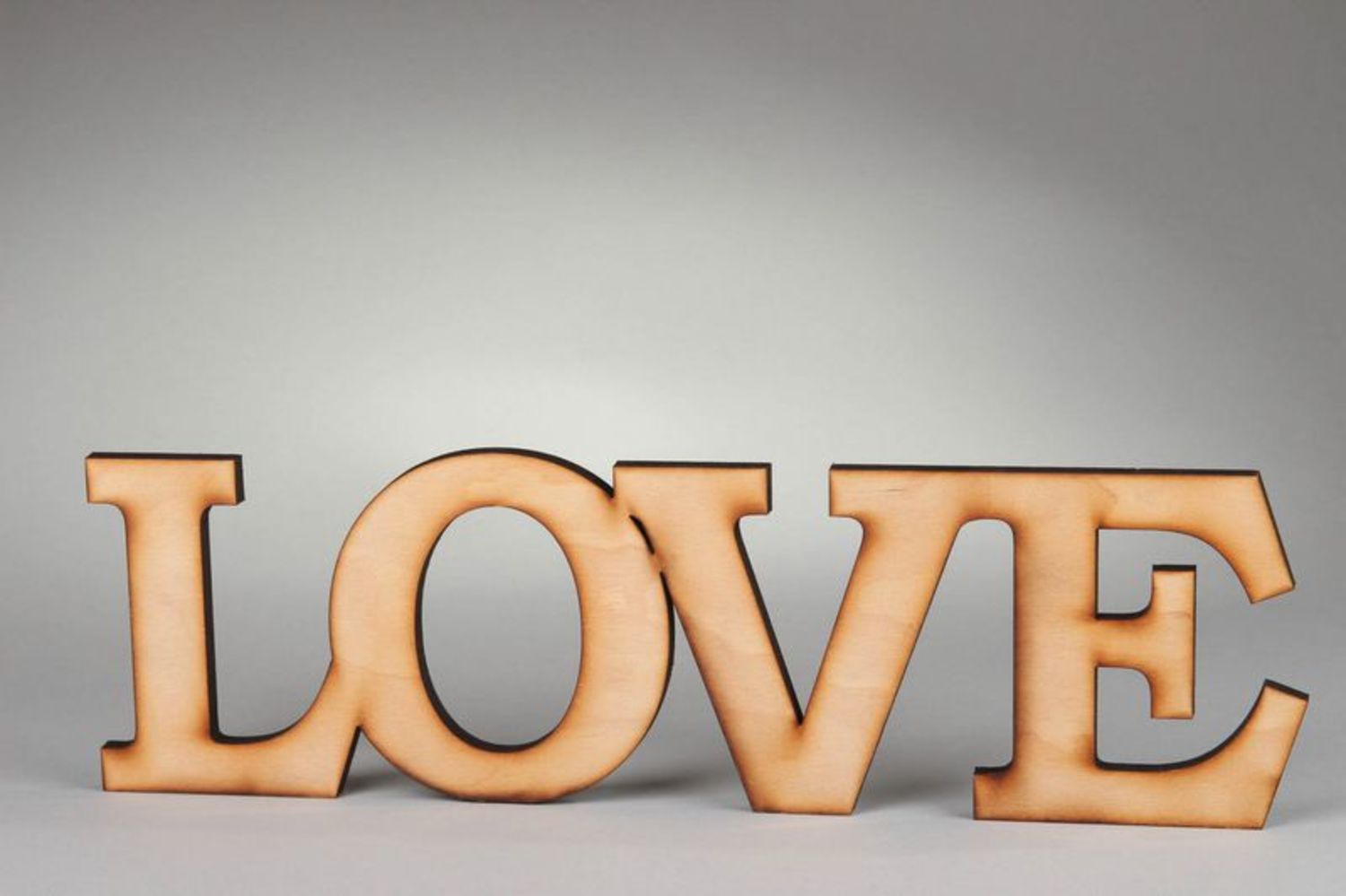 Chipboard word Love photo 1