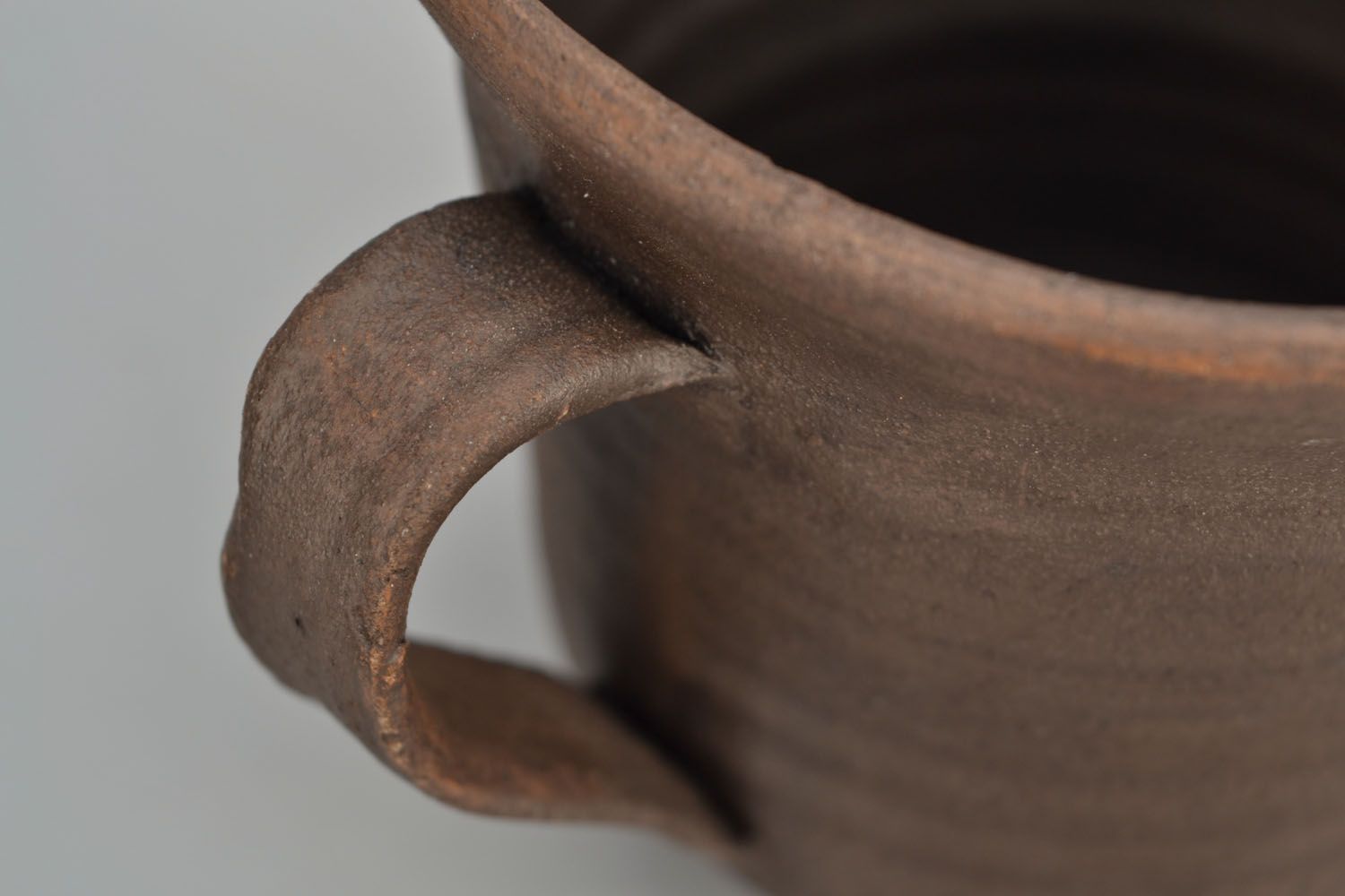 5 oz brown clay cup with handle and no pattern photo 5