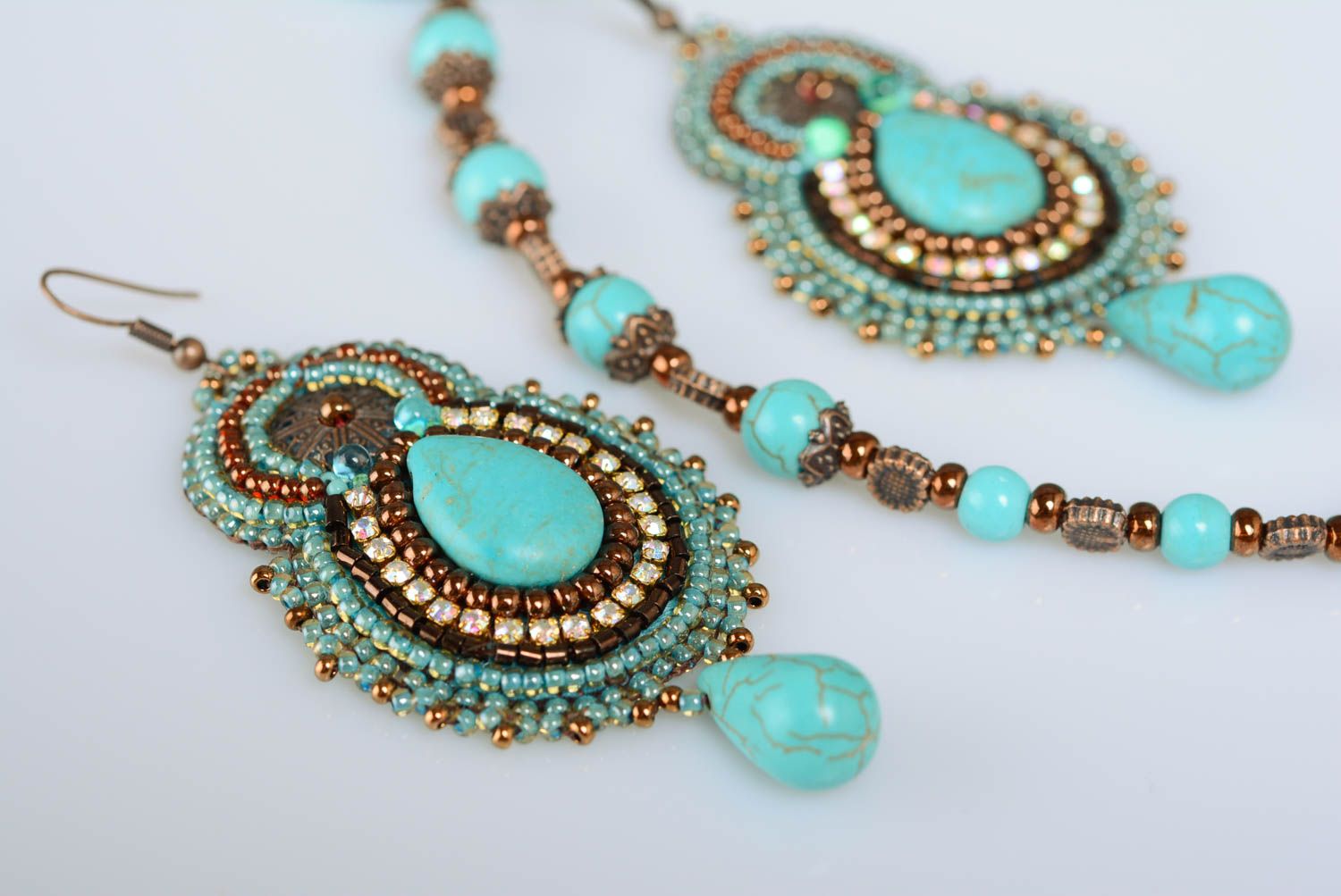 Ensemble de bijoux en perles de rocaille et turquénite bleus faits main 2 pièces photo 5