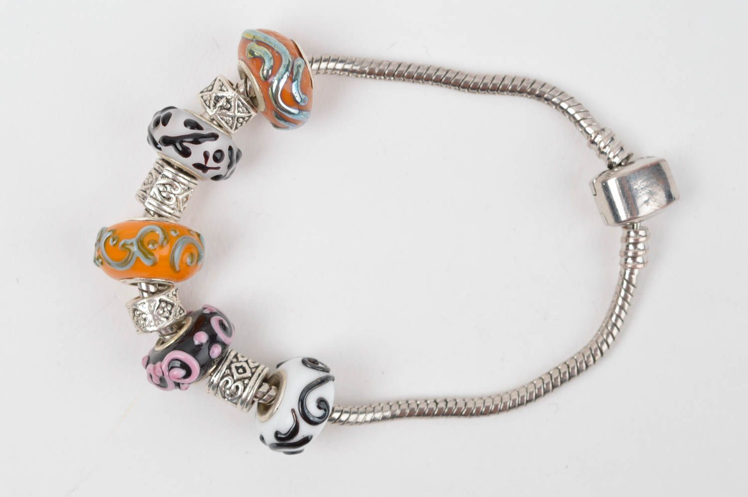 Pandora-style art glass wrist bracelet on the metal cord for a young girl photo 2