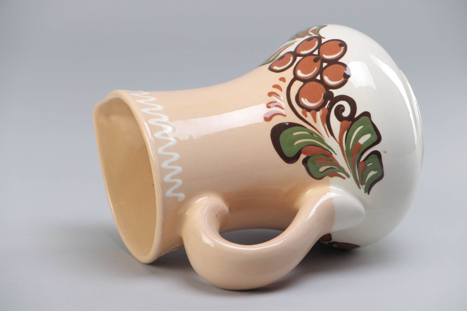 Schöner mit Glasur bemalter Krug aus Ton für Getränke handmade Öko Geschirr foto 4