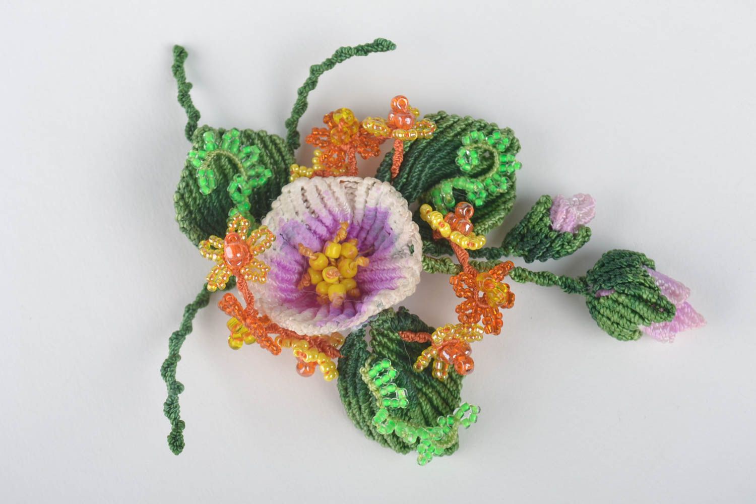 Брошь цветы красивая украшение ручной работы аксессуар в технике макраме-анкарс фото 3