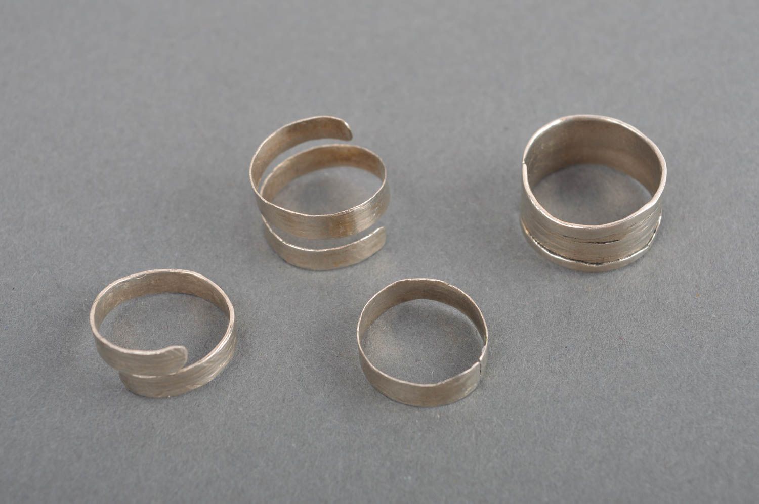Handmade female stylish rings unusual elegant rings metal jewelry 4 pieces photo 2