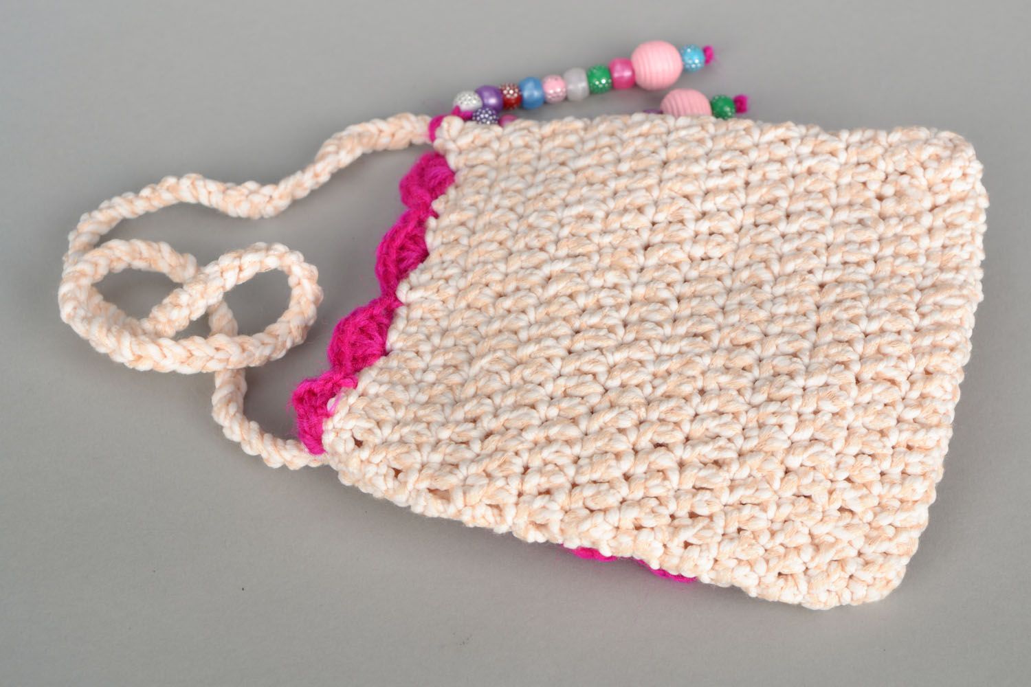 Borsa bella a maglia fatta a mano accessorio vivace e originale da bambine
 foto 4