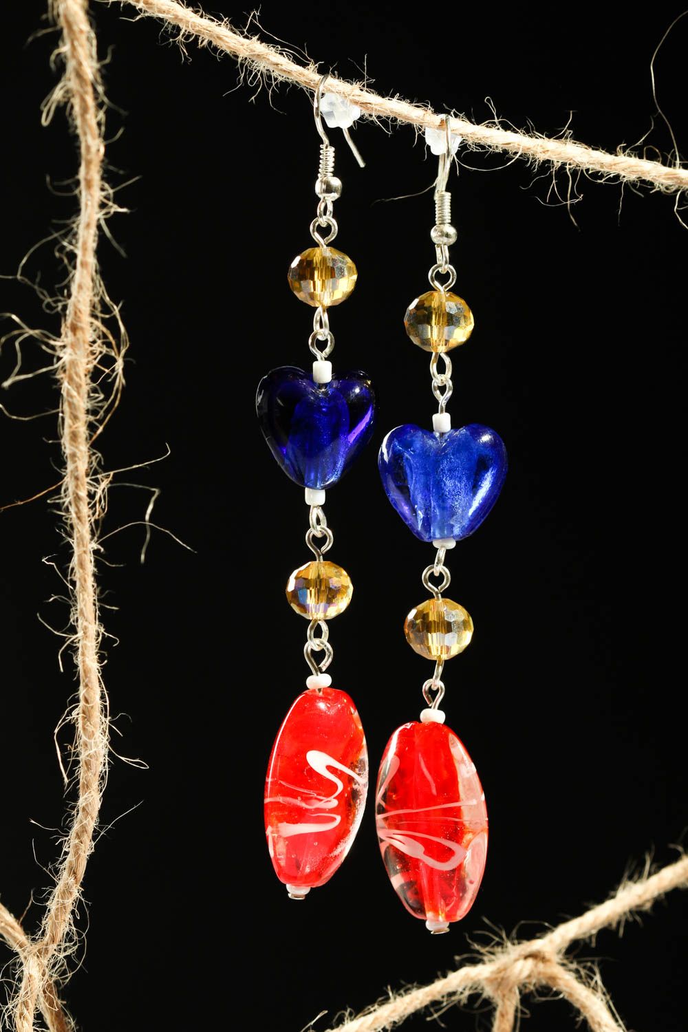 Серьги ручной работы серьги из стекла красно-синие длинные подарок женщине фото 1