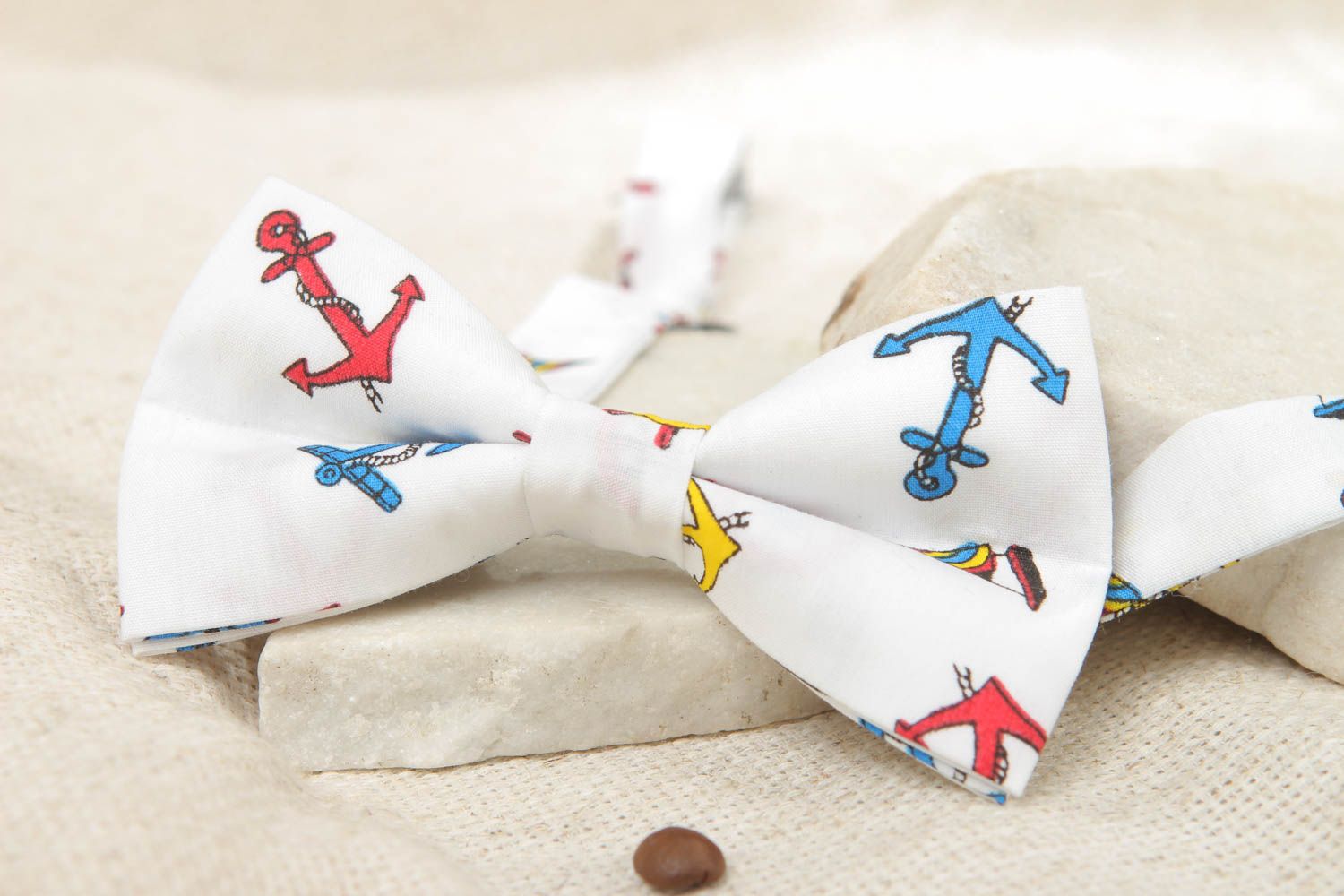 White fabric bow tie with anchors pattern photo 5