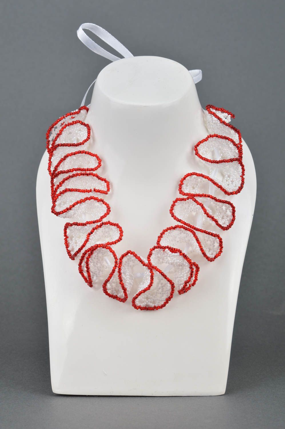 Unusual stylish handmade designer beaded lace necklace oglala weaving photo 3