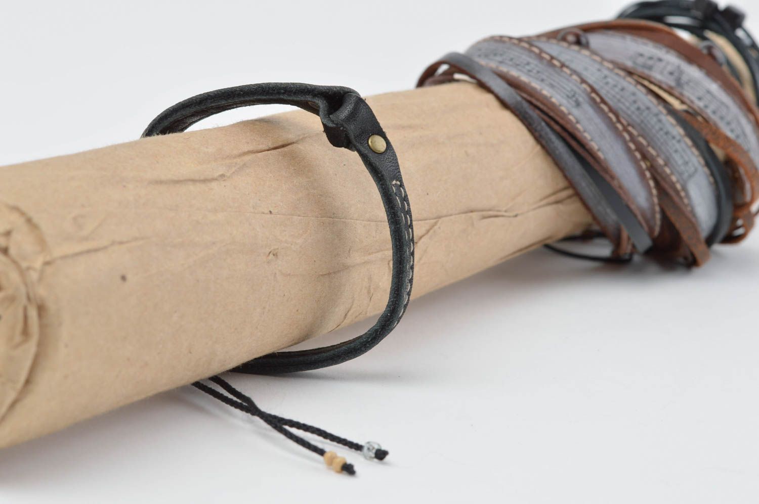 Stylish handmade leather bracelet unisex bracelet designs designer accessories photo 2