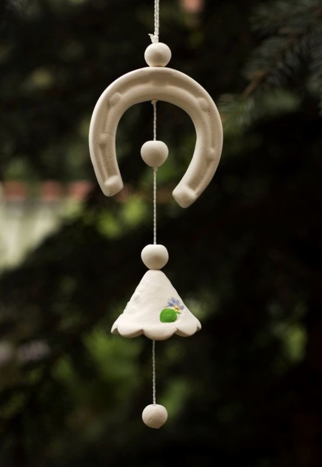 Hanging triangle ceramic bell photo 1