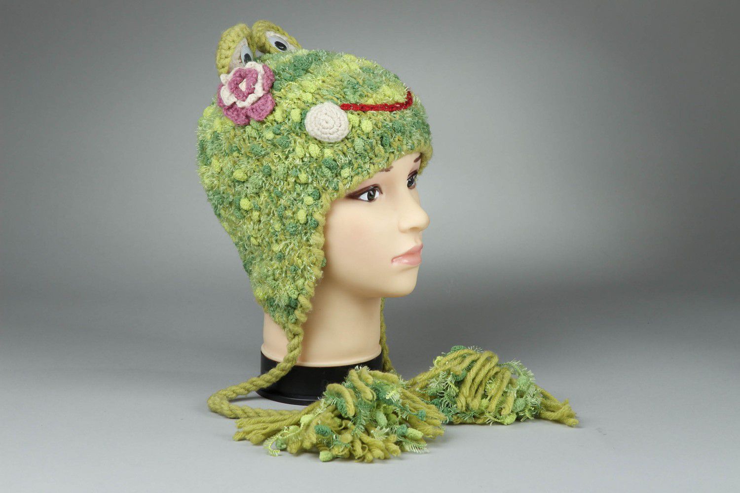 Knitted hat Frog photo 2