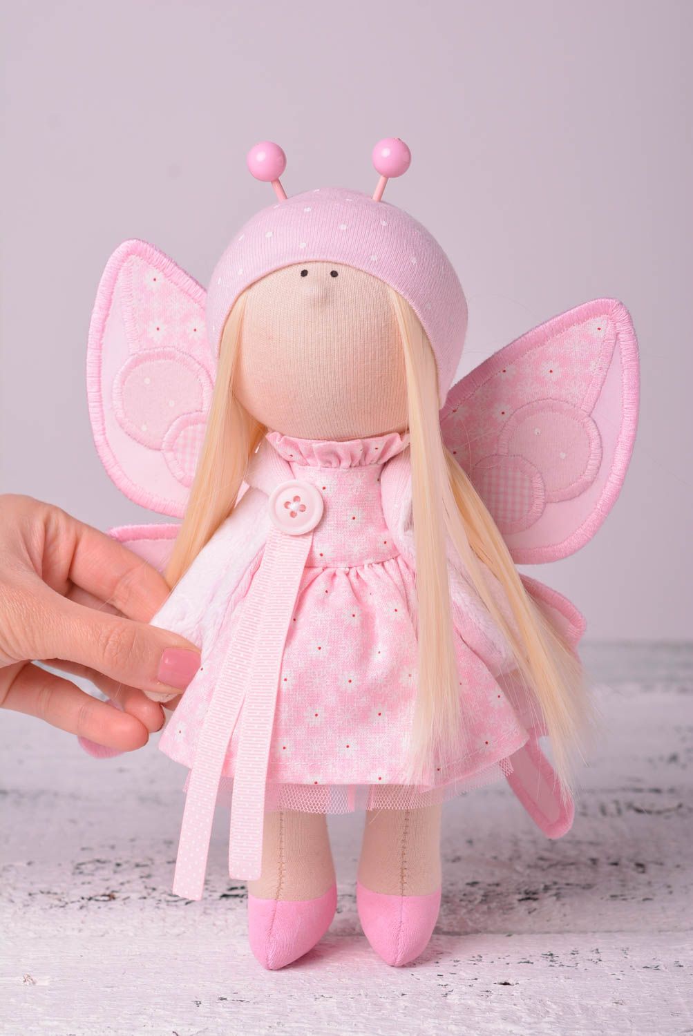 Кукла ручной работы кукла из ткани мягкая кукла из хлопка Розовая бабочка фото 2