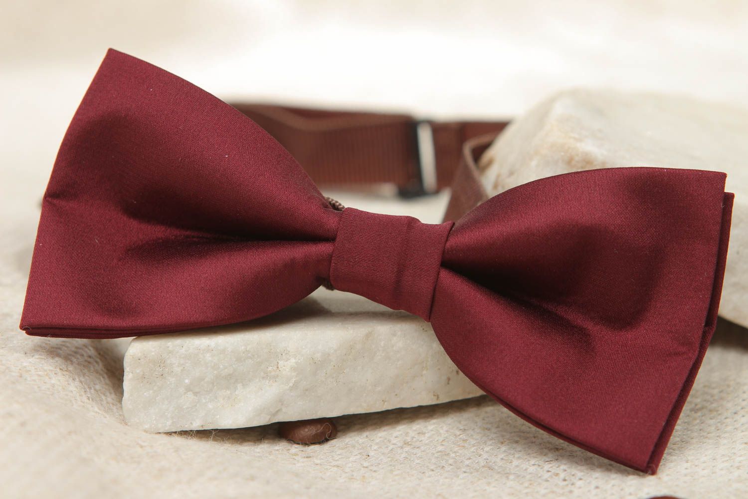 Satin bow tie of wine red color photo 5