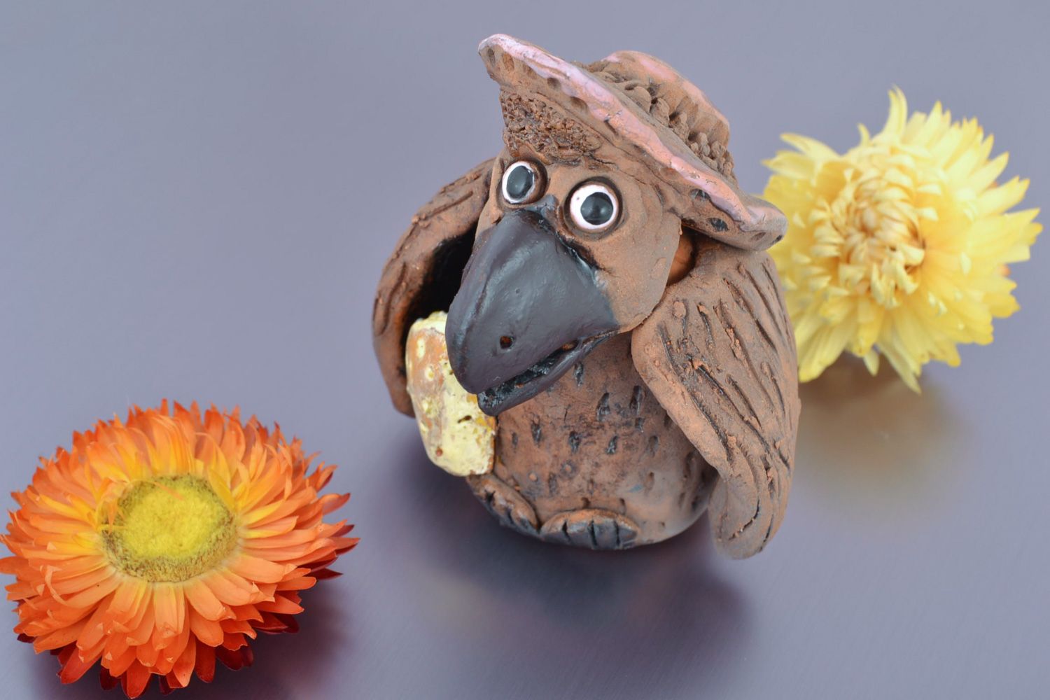 Handmade miniature designer ceramic statuette of crow with cheese for table decor photo 1